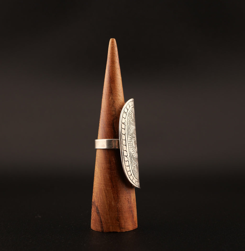 La bague HINA