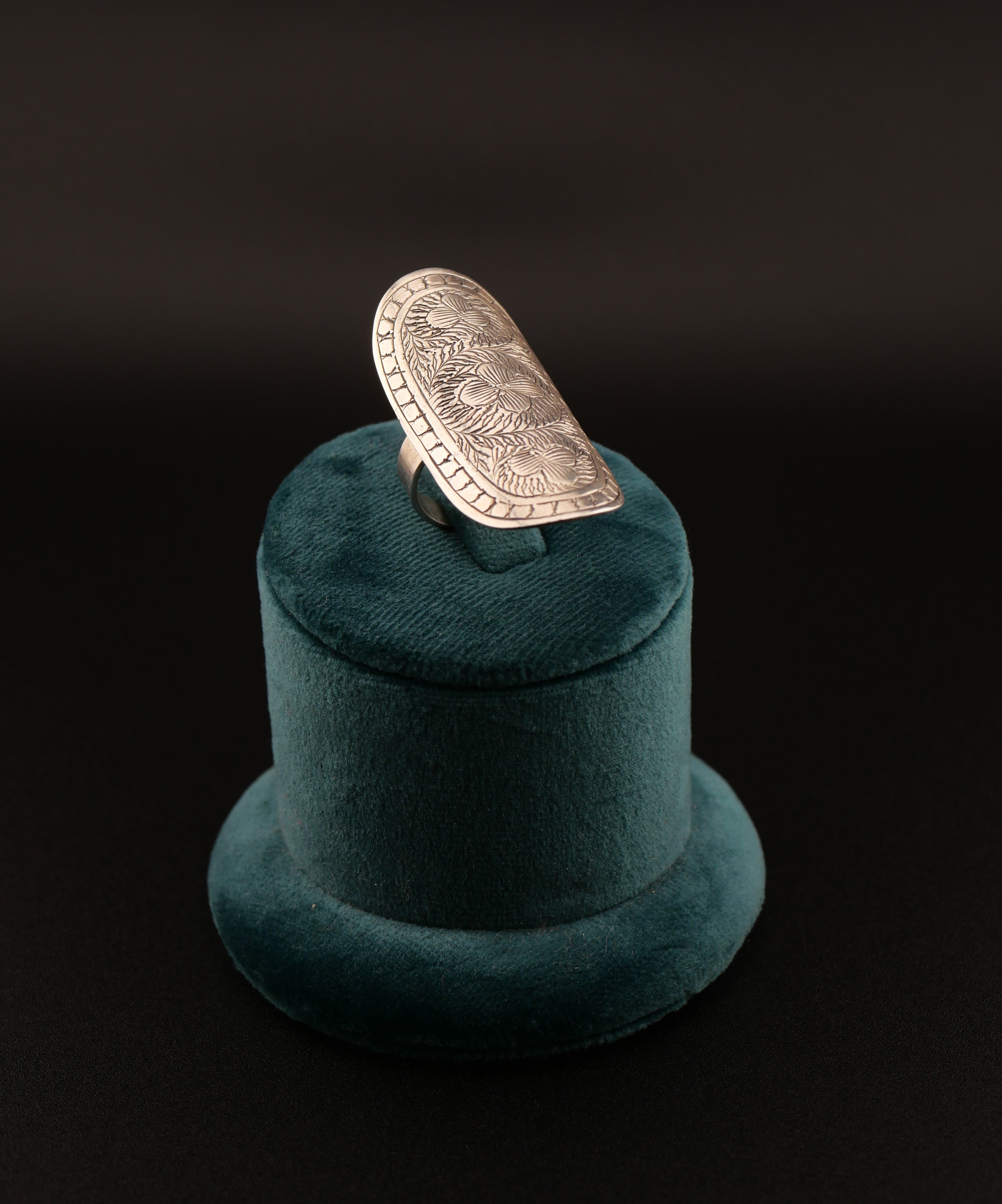 La bague HINA