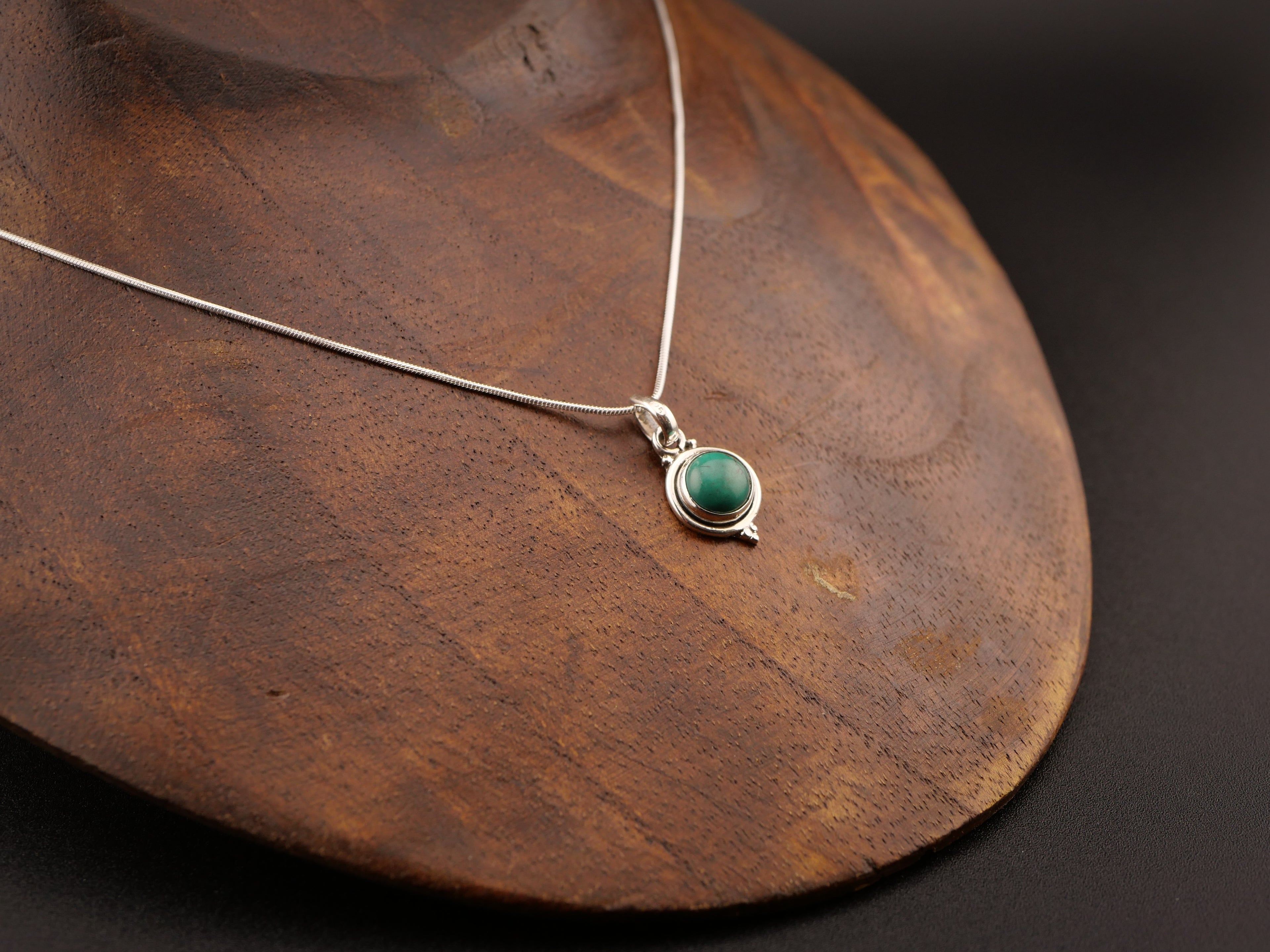 Le Collier THEA