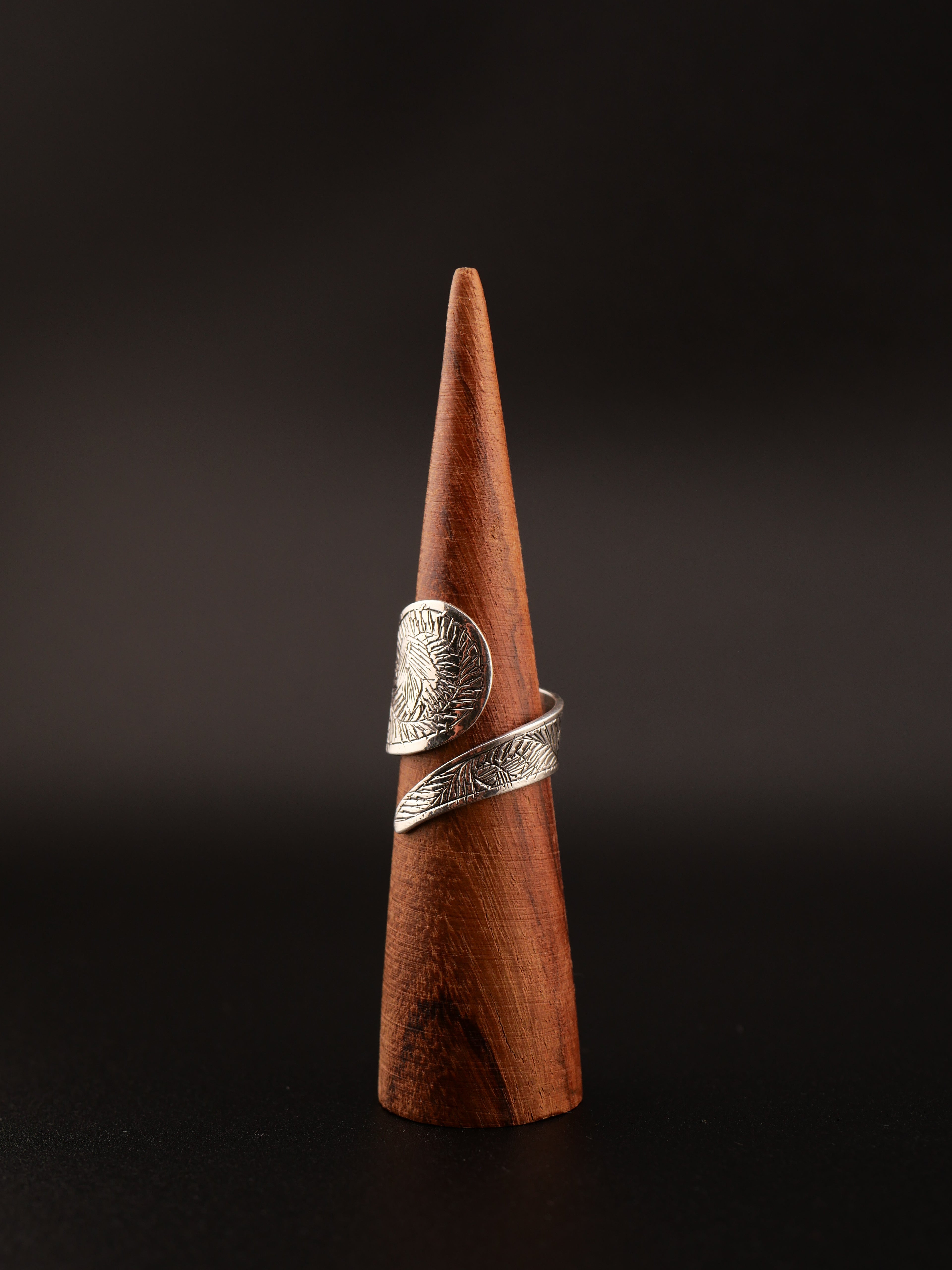 La bague TE FITI