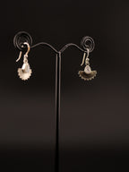 Boucles d'oreilles ISIS