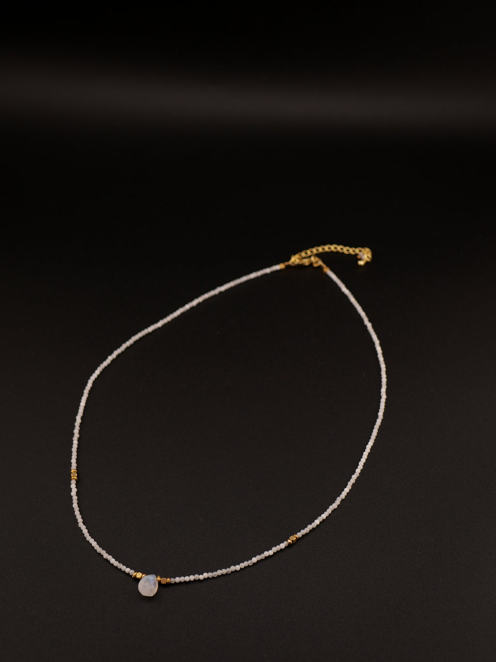 Le Collier LUNEA
