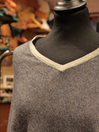 Le Poncho BRISE en laine et cachemire