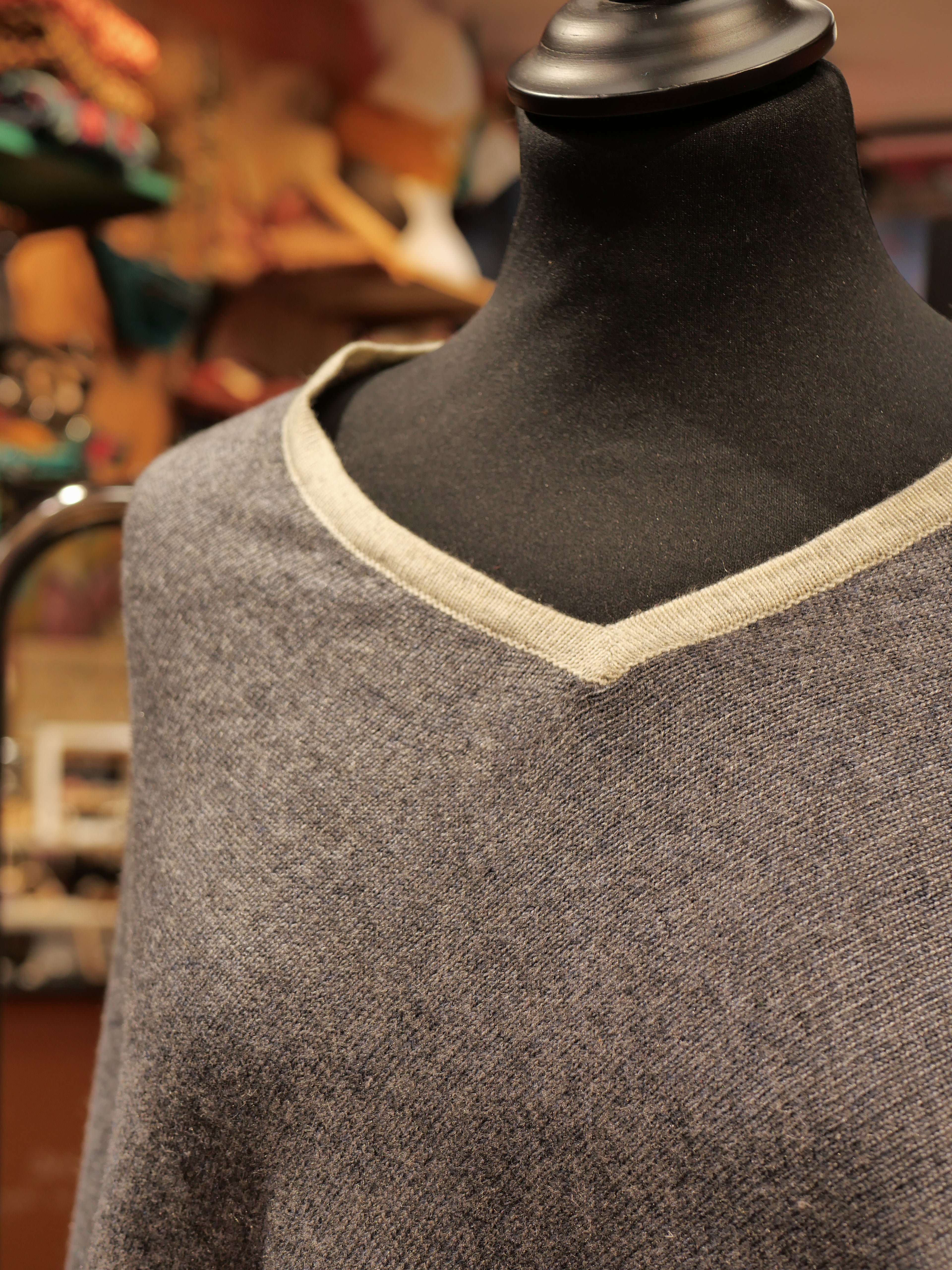 Le Poncho BRISE en laine et cachemire