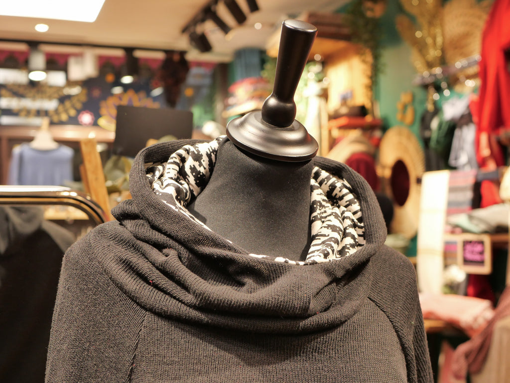 Le Pull TEMPU - Noir Intense