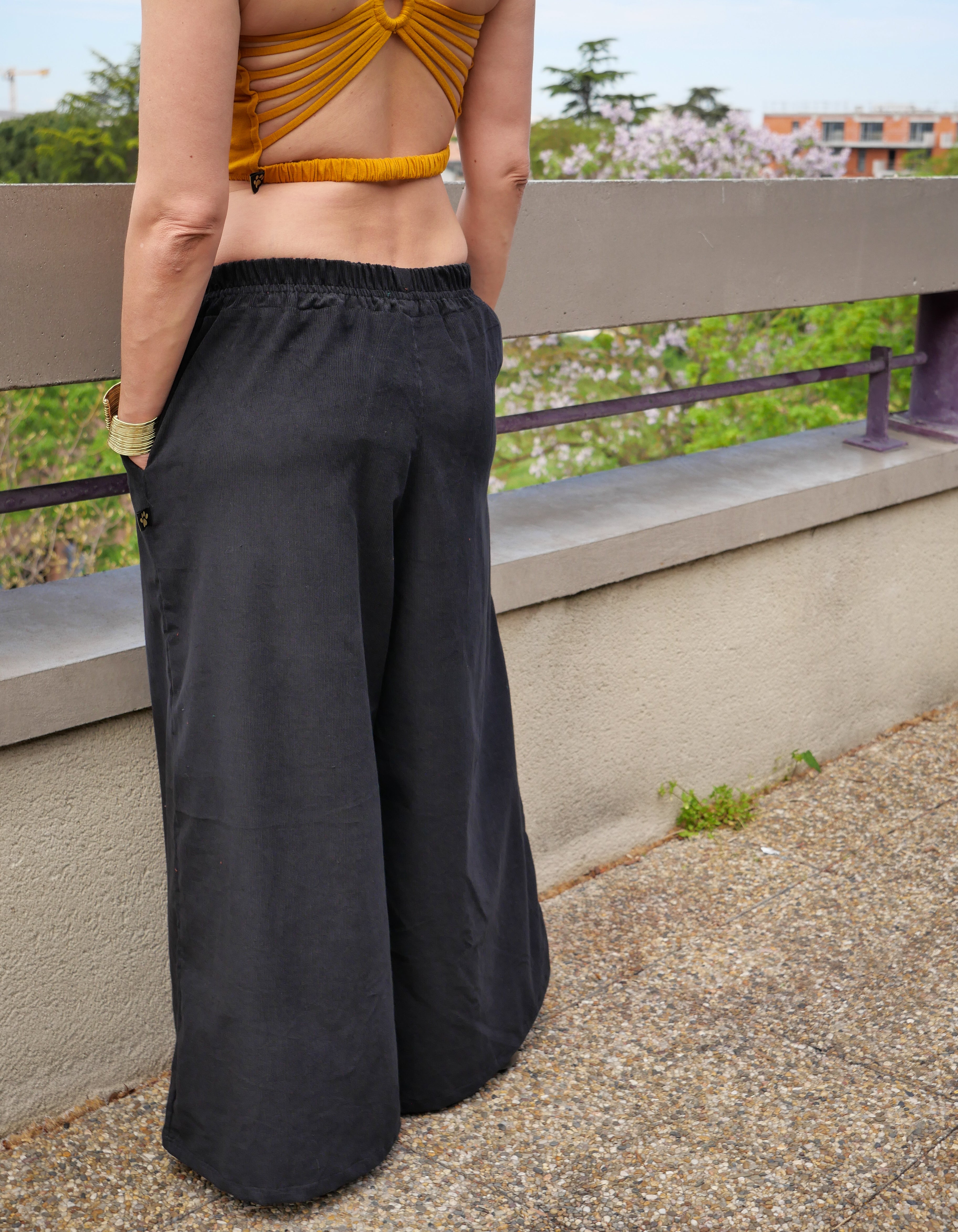 Le Pantalon GOTICA - Noir Brillant