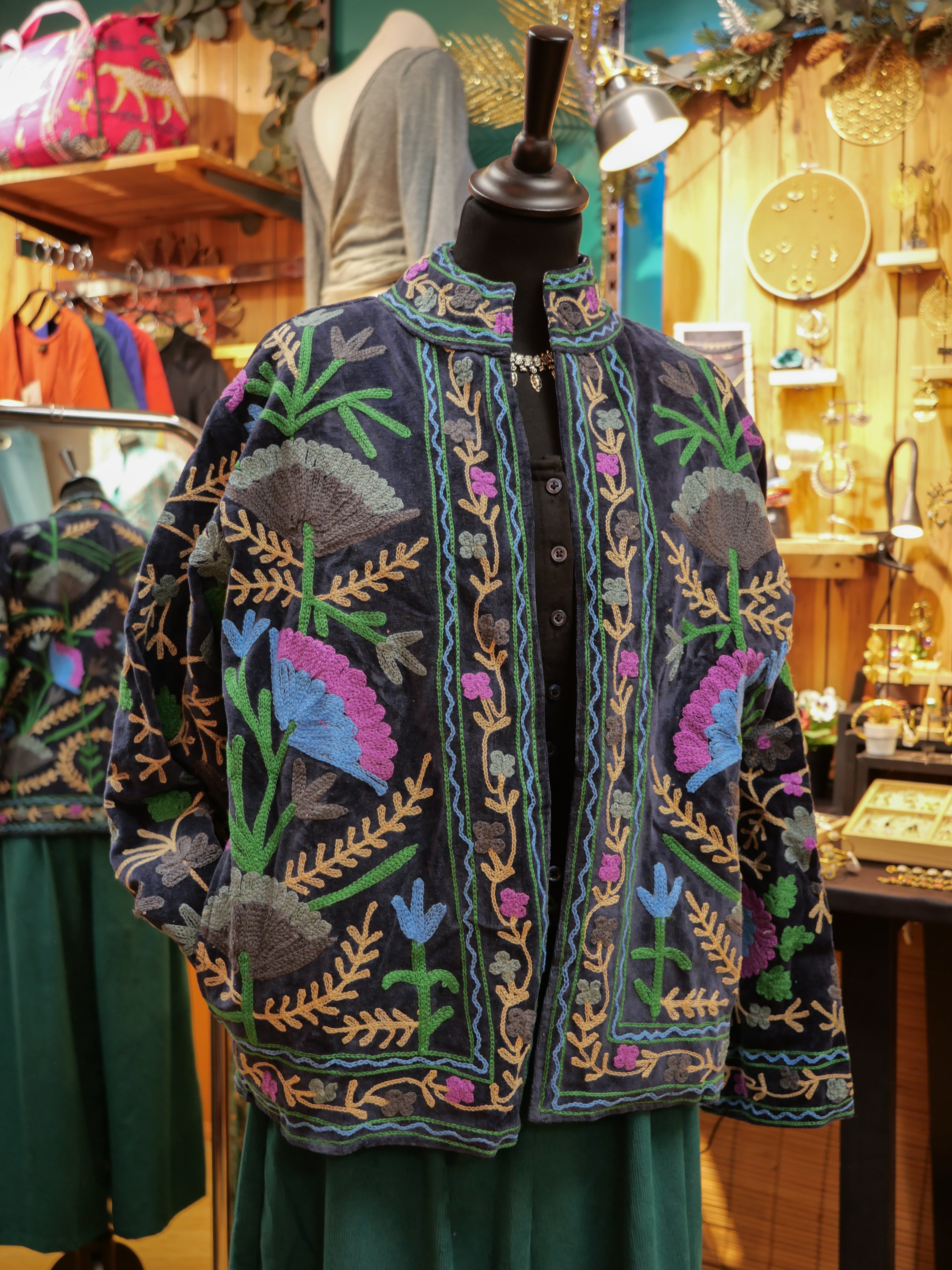 La Veste brodée NÉRU - Bleu nuit